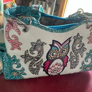 Women’s purse